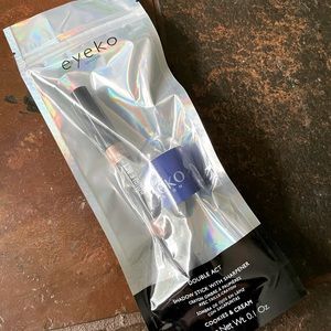 Eyeko double act eye shadow stick w/sharpener